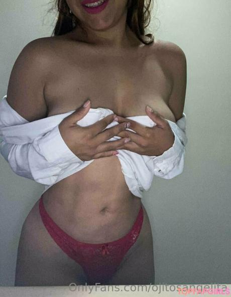 Ojitosangelita nude leaked OnlyFans photo #32