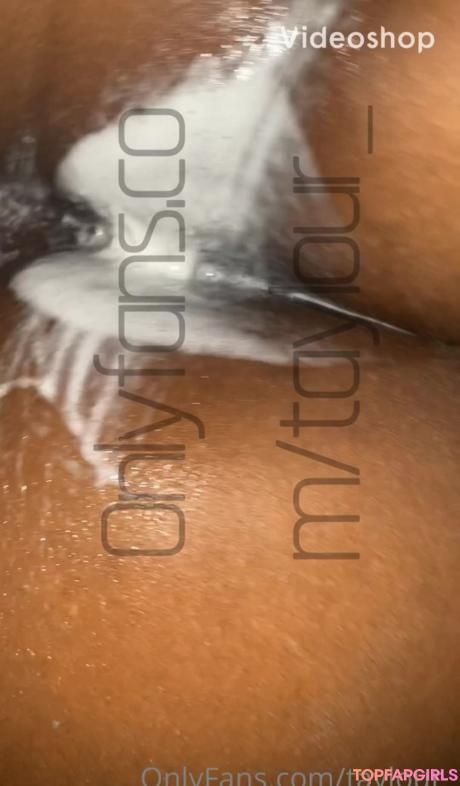 Tay1our nude leaked OnlyFans photo #34