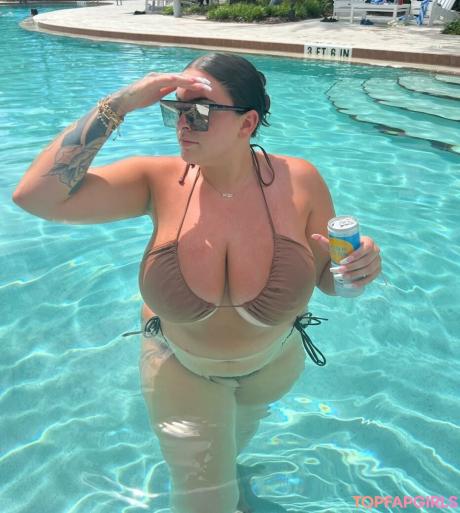 Savannah nude leaked OnlyFans photo #5
