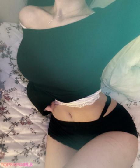 Yurasweb nude leaked OnlyFans photo #101