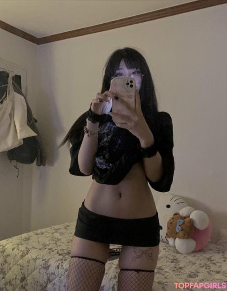 Yurasweb nude leaked OnlyFans photo #106