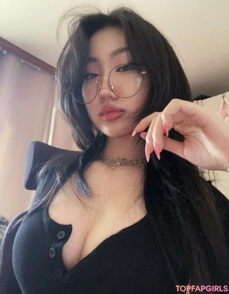 Yurasweb nude leaked OnlyFans photo #22