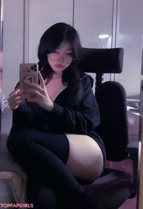 Yurasweb nude leaked OnlyFans photo #28