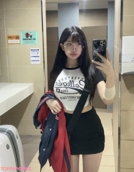 Yurasweb nude leaked OnlyFans photo #91