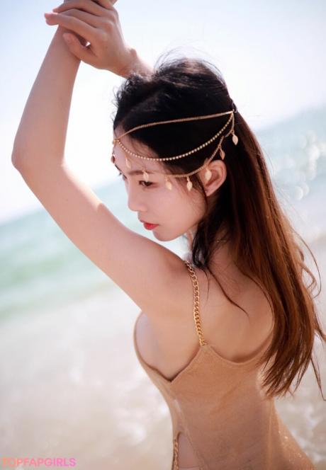 Dou nude leaked OnlyFans photo #18