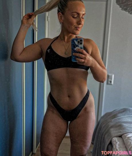 Curvvyfit nude leaked OnlyFans photo #5