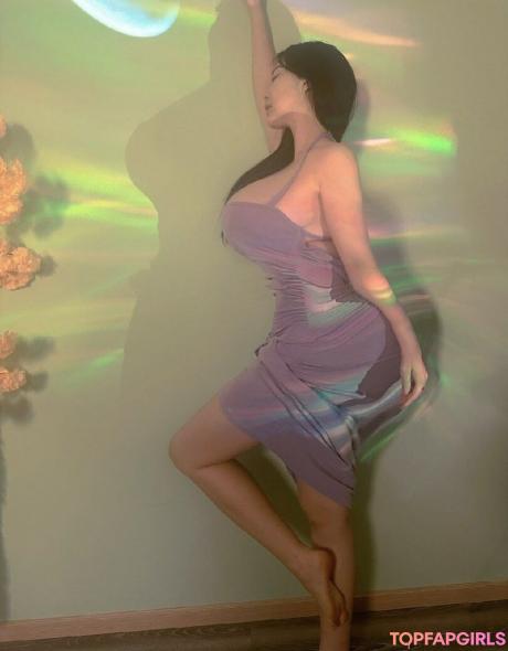 Yi nude leaked OnlyFans photo #2