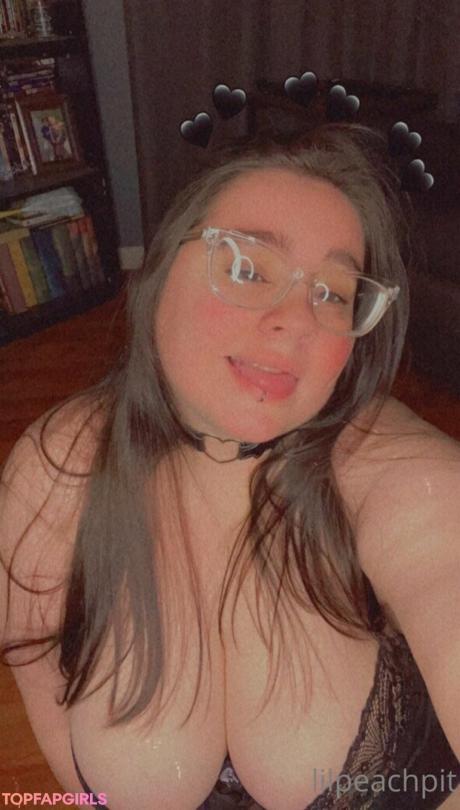 Lilpeachpit nude leaked OnlyFans photo #76
