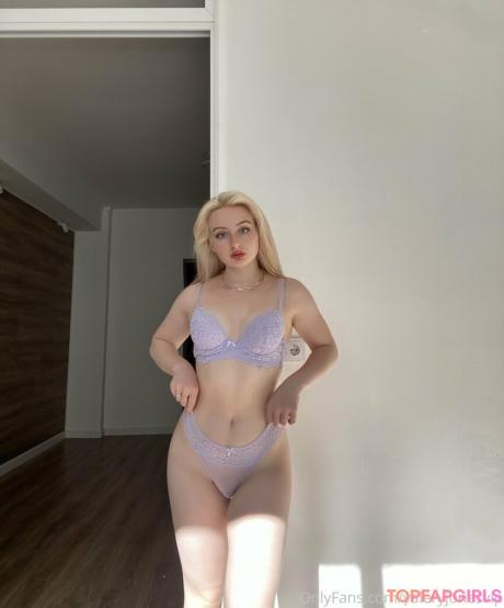 Valeryjonesvip nude leaked OnlyFans photo #8