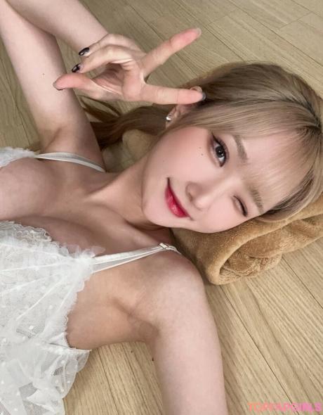Woojungx4 nude leaked OnlyFans photo #33