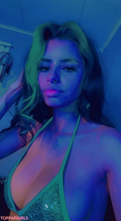 Yazzifreaky nude leaked OnlyFans photo #2