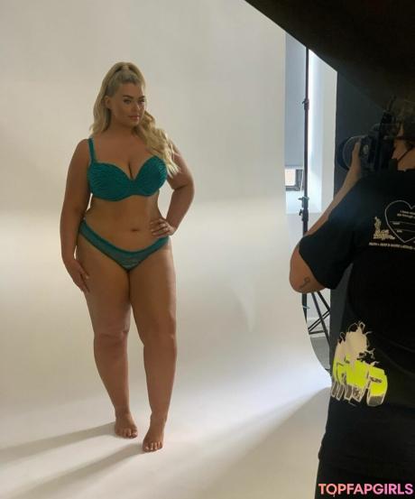 Izzy nude leaked OnlyFans photo #95
