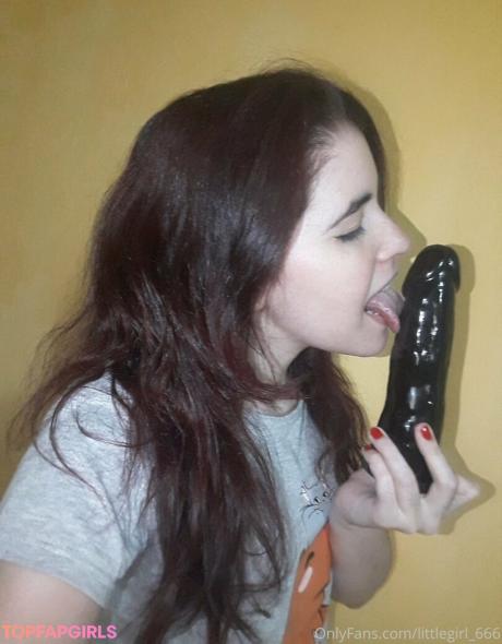 Lxttlegirl_666 nude leaked OnlyFans photo #17