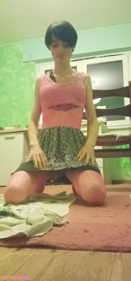 Alicialiniquinn nude leaked OnlyFans photo #14