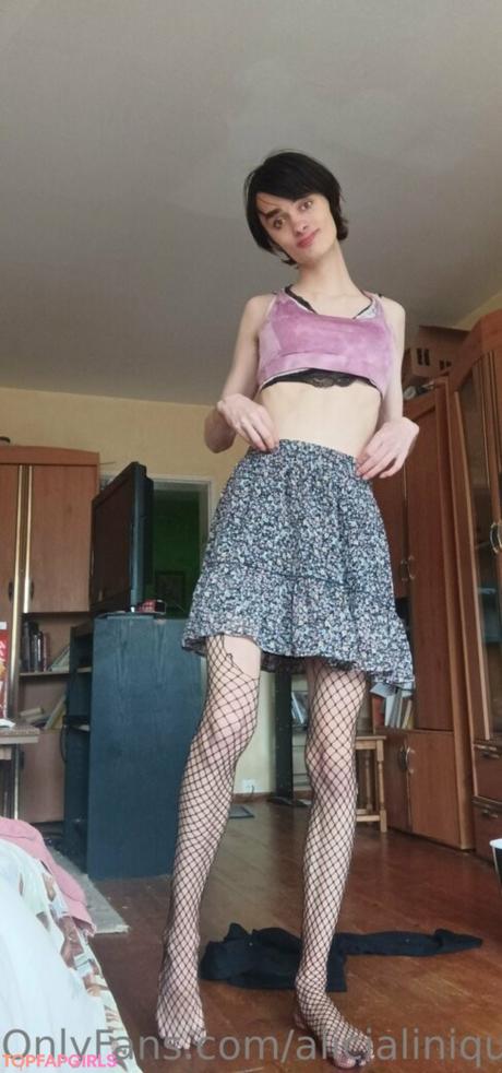 Alicialiniquinn nude leaked OnlyFans photo #26