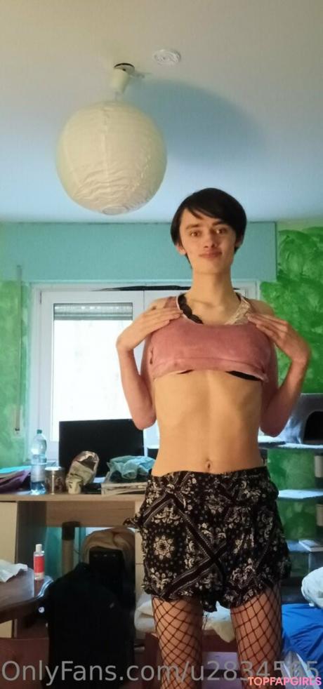 Alicialiniquinn nude leaked OnlyFans photo #7