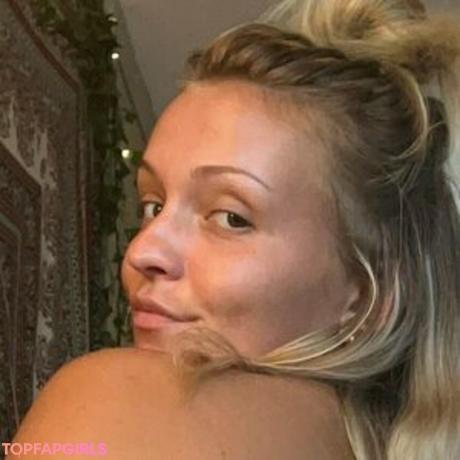 Ariastormx nude leaked OnlyFans photo #8