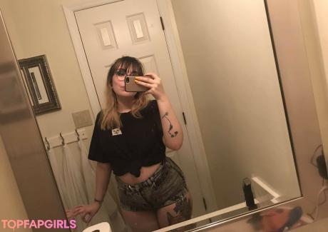 Beelzebubsuwu nude leaked OnlyFans photo #13