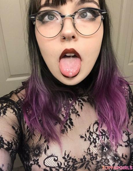 Beelzebubsuwu nude leaked OnlyFans photo #51