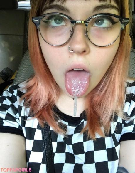 Beelzebubsuwu nude leaked OnlyFans photo #84
