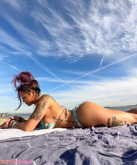 Cynthia nude leaked OnlyFans photo #53