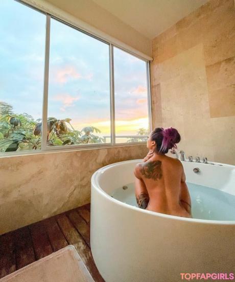 Cynthia nude leaked OnlyFans photo #65
