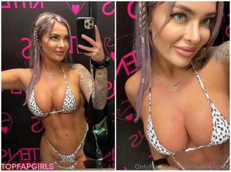 Hayley nude leaked OnlyFans photo #98