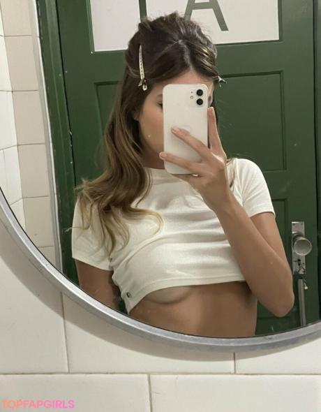 Clarissa nude leaked OnlyFans photo #19