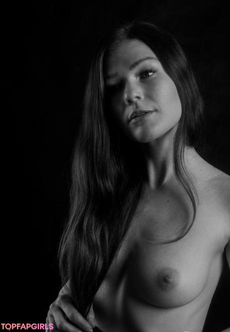 Mia nude leaked OnlyFans photo #1051