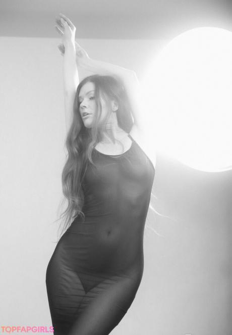 Mia nude leaked OnlyFans photo #1077