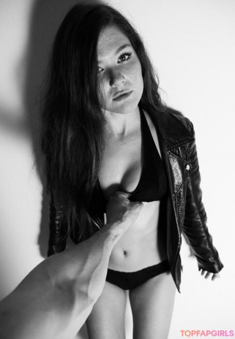 Mia nude leaked OnlyFans photo #118