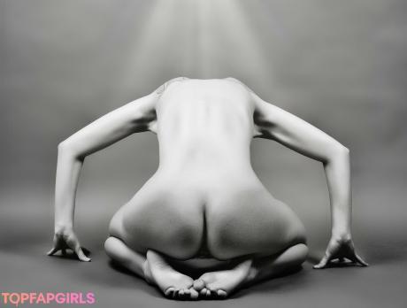 Mia nude leaked OnlyFans photo #561