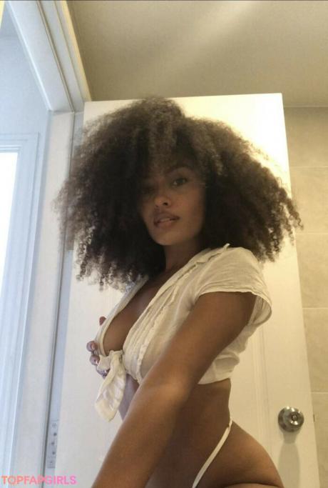 Itsmenaomi nude leaked OnlyFans photo #1