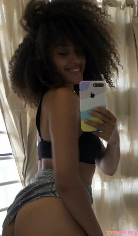 Itsmenaomi nude leaked OnlyFans photo #3