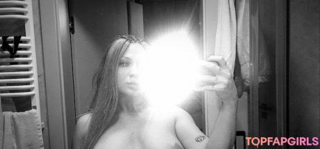 Queentesencja nude leaked OnlyFans photo #9