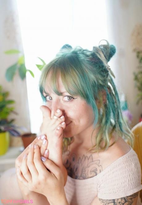 Freakyfjonda nude leaked OnlyFans photo #127