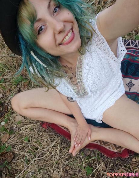 Freakyfjonda nude leaked OnlyFans photo #155