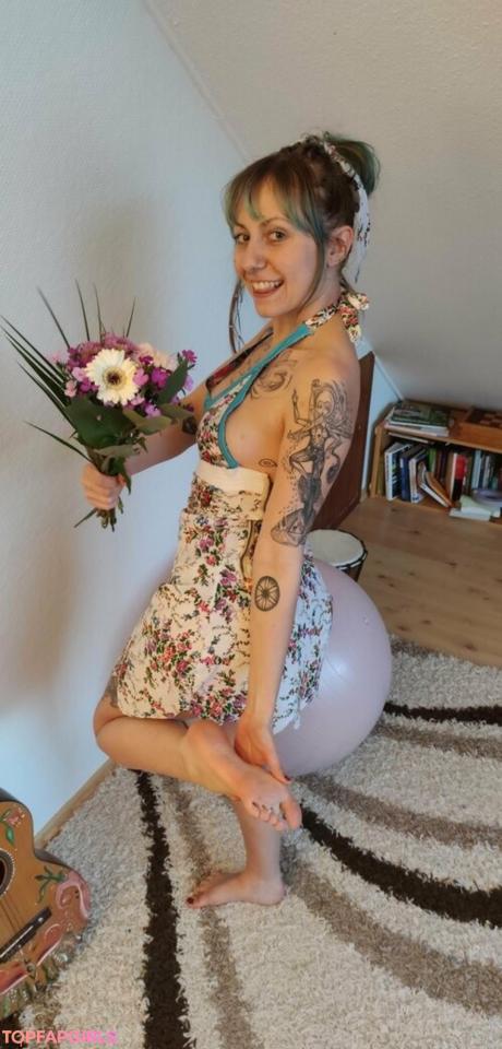 Freakyfjonda nude leaked OnlyFans photo #57
