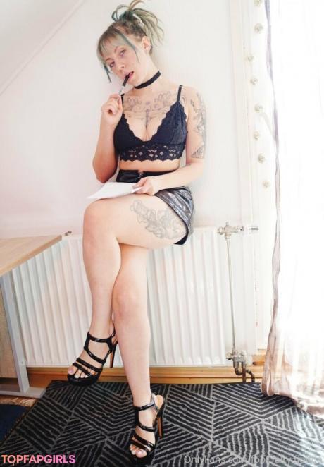 Freakyfjonda nude leaked OnlyFans photo #66