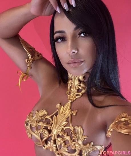 Daniela nude leaked OnlyFans photo #5