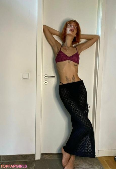 Favouriteredheadbella nude leaked OnlyFans photo #20