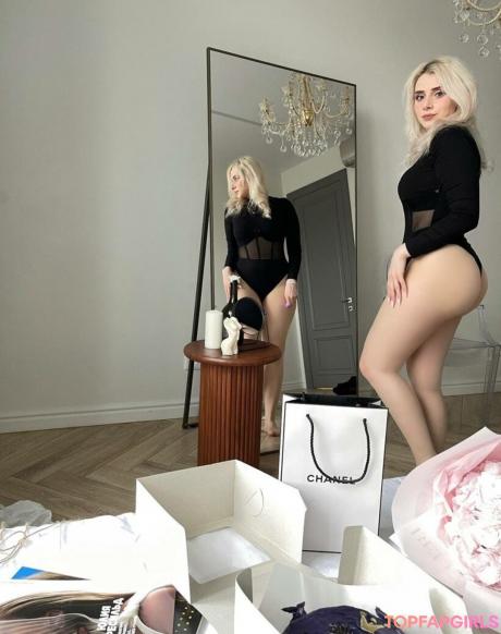 Sveta nude leaked OnlyFans photo #30