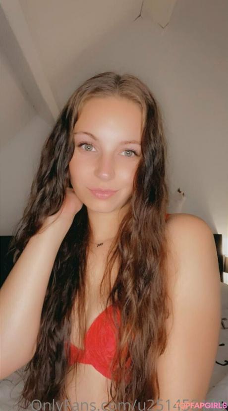 Selinaxxkyle nude leaked OnlyFans photo #3