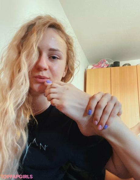K.flexiblefeet nude leaked OnlyFans photo #181