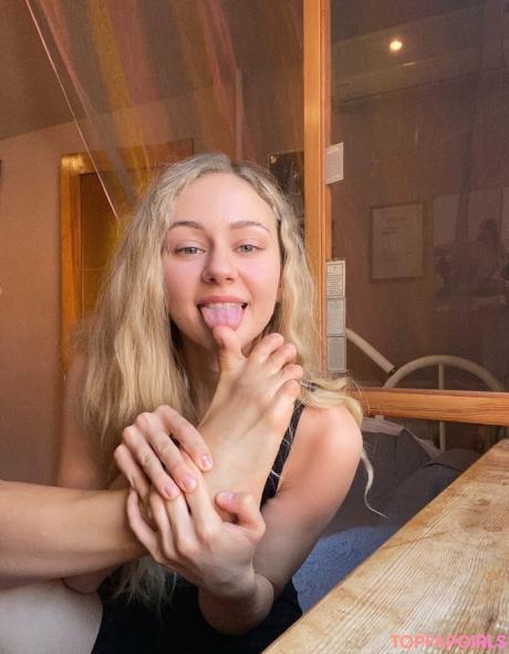 K.flexiblefeet nude leaked OnlyFans photo #204