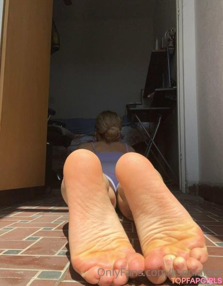 K.flexiblefeet nude leaked OnlyFans photo #320