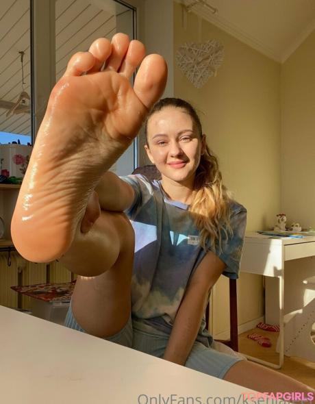 K.flexiblefeet nude leaked OnlyFans photo #378