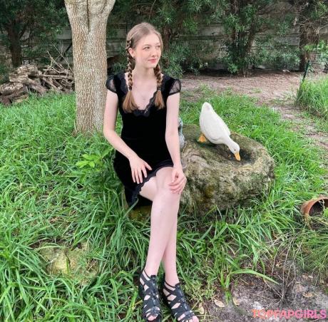 Extraseedless nude leaked OnlyFans photo #9