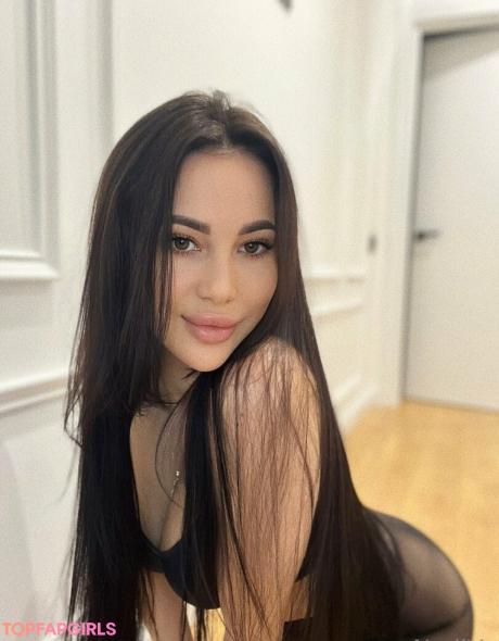 Nadinnadi nude leaked OnlyFans photo #21