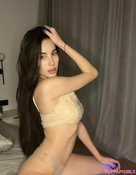 Nadinnadi nude leaked OnlyFans photo #63